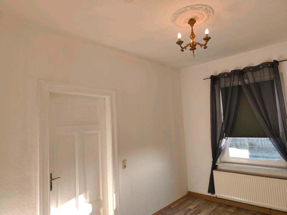 Thumbnail-3 Raumwohnung, Einbauküche, Wanne, Garten