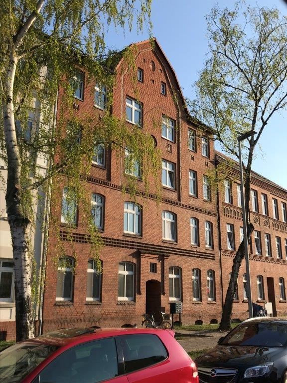 Thumbnail-Schöne Zweiraumwohnung mit Balkon Hochparterre