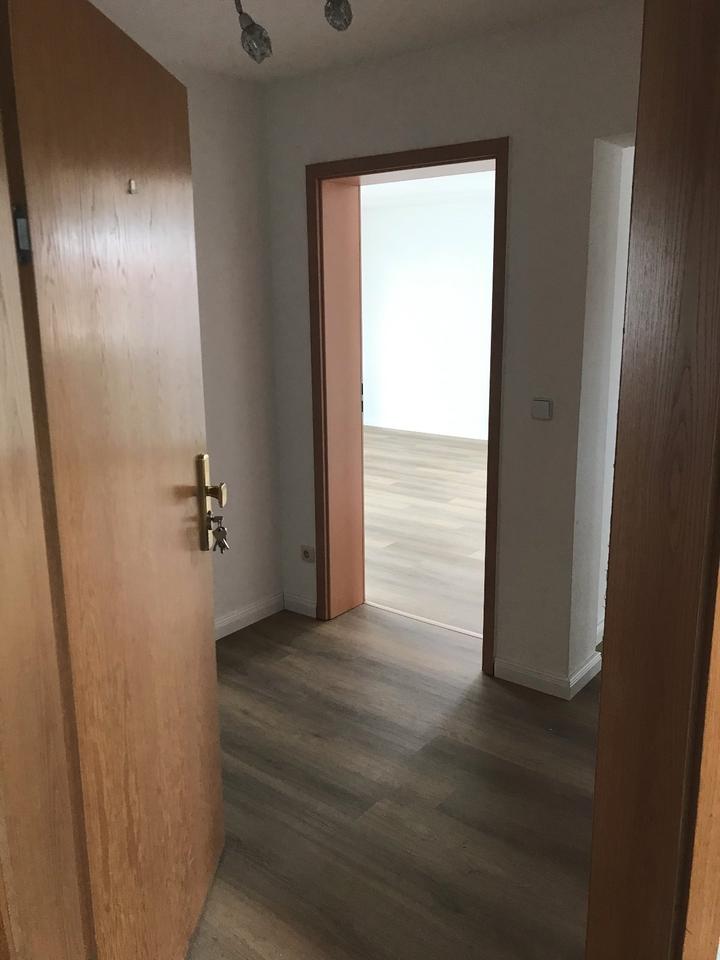 Thumbnail-3 Zimmer Etagenwohnung mit Balkon