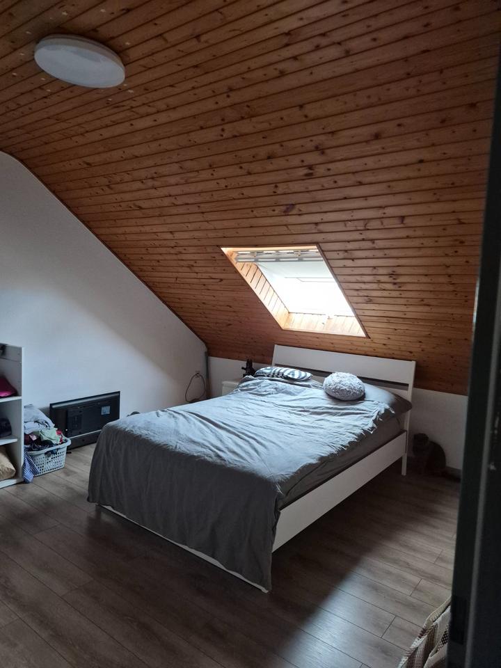 Thumbnail-HS-Laffeld, DG-Wohnung, 2ZKDB, 75 qm, ab 01.03.26 evtl. früher