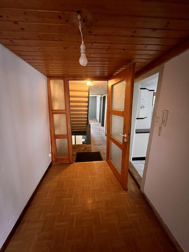 Thumbnail-schöne Wohung in denkmalgeschützten Haus geeignet