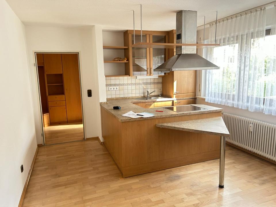 Thumbnail-Helle 1,5 - Zimmer Wohnung mit Tiefgaragenstellplatz