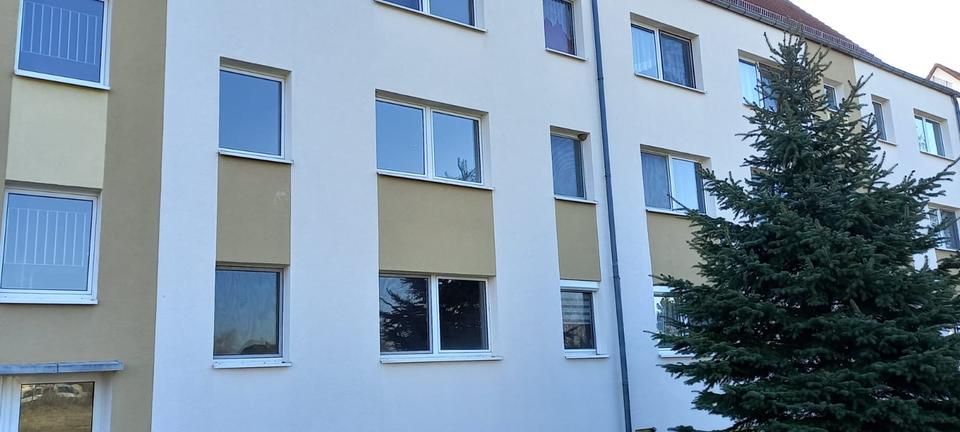 Thumbnail-Mietwohnung in Zwenkau, Ortsteil Großdalzig, Eythraer Straße 12