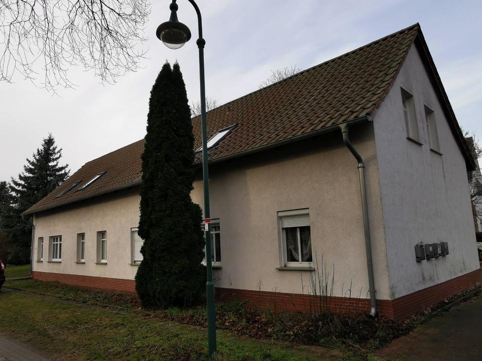 Thumbnail-2 Zimmer Dachgeschoss Wohnung 55qm, 1 OG, frisch renoviert, 15326