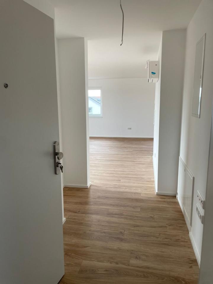 Thumbnail-Neubau DG | Dachterrasse | Klimaanlage | Neue EBK | Obernburg