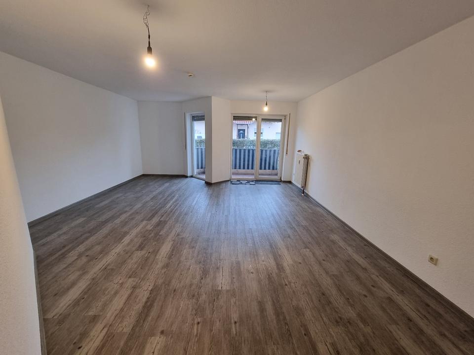 Thumbnail-1 Zimmer Neuhausen Balkon Garagenstellplatz Küche