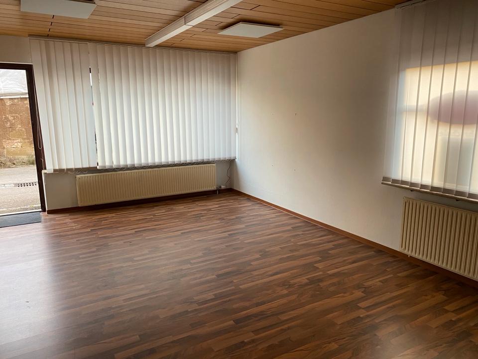 Thumbnail-Gewerbeeinheit Bürofläche mit Schaufenster in WN-Hohenacker