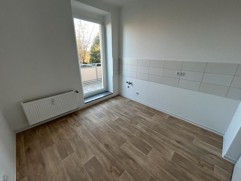 Thumbnail-Frisch sanierte 2-Zimmer-Wohnung im Erdgeschoss mit Balkon!
