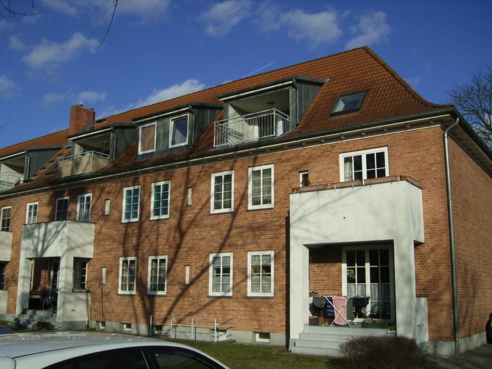 Thumbnail-1 Raum WHG zentrale Lage direkt am Stadtpark