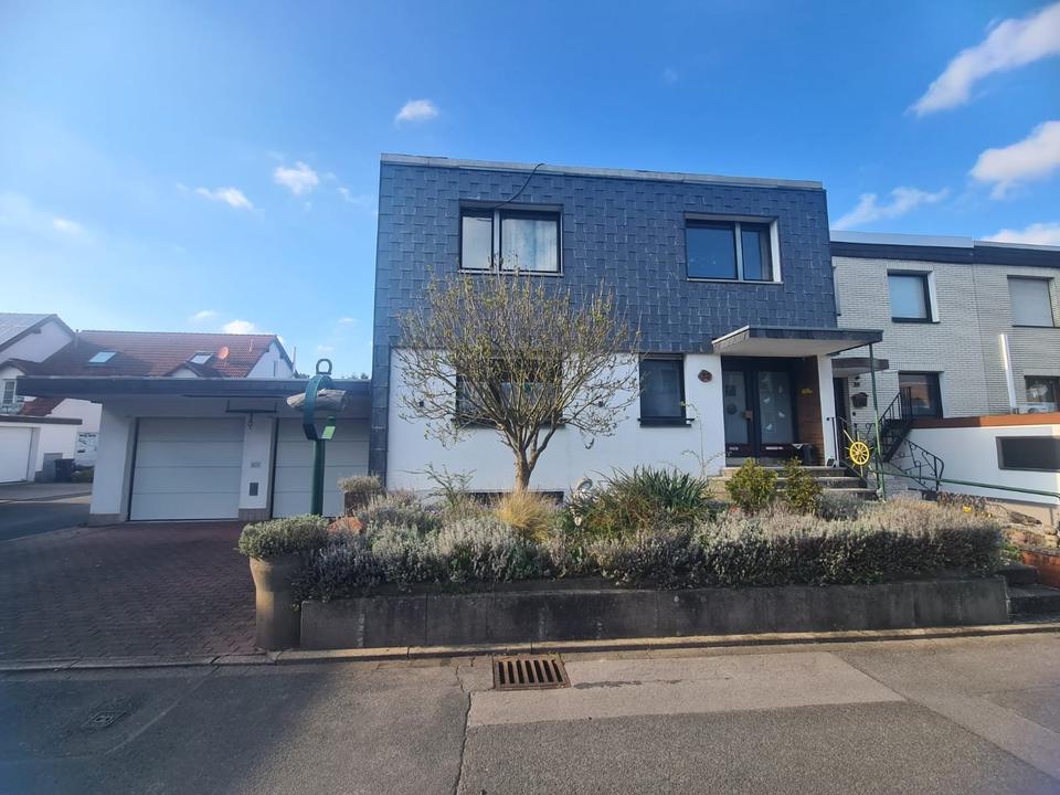 Thumbnail-Reihenendhaus, 3-fach Garage mit Grube, Werkstatt, Bochum Höntrop