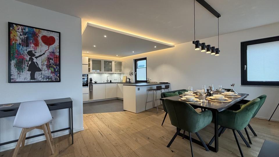 Thumbnail-Exklusives Penthouse mit Whirlpool & Top-Anbindung nach Basel – voll möbliert auf Zeit zu vermieten