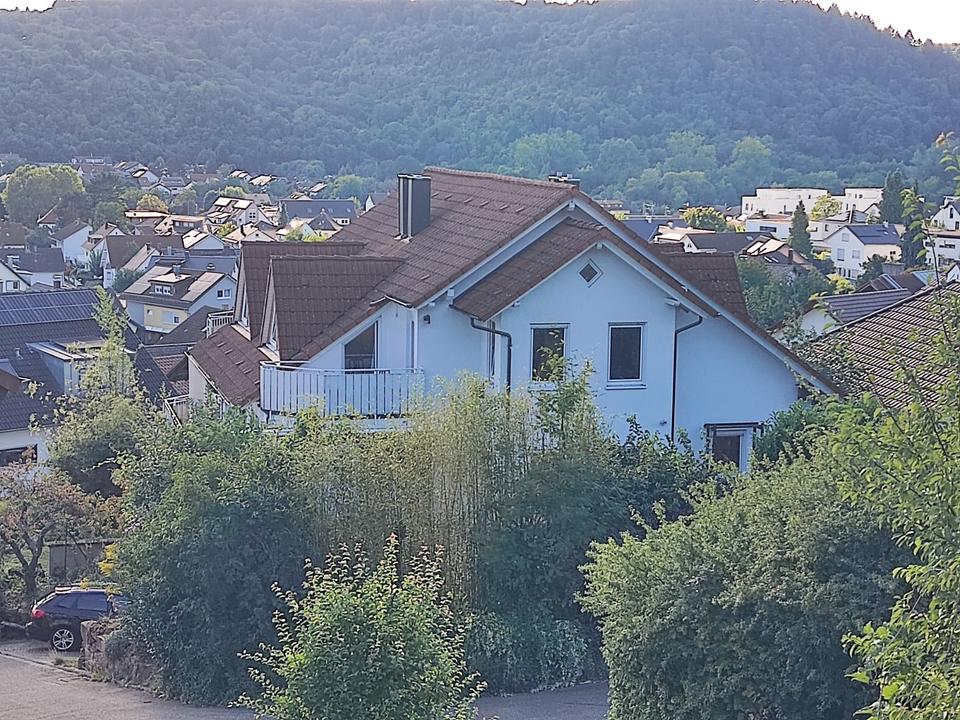 Thumbnail-Doppelhaushälfte in erstklassiger Wohnlage