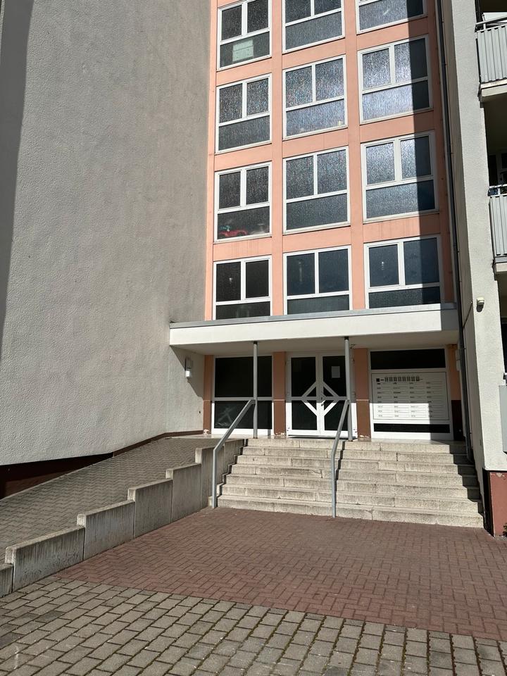 Thumbnail-2-Zimmerwohnung von Privat in Obertshausen zu verkaufen.