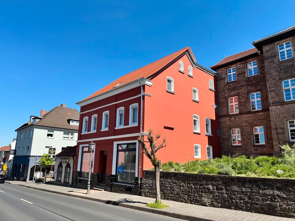 Thumbnail-Dachgeschosswohnung 5 Zimmer mit EBK Innenstadtlage