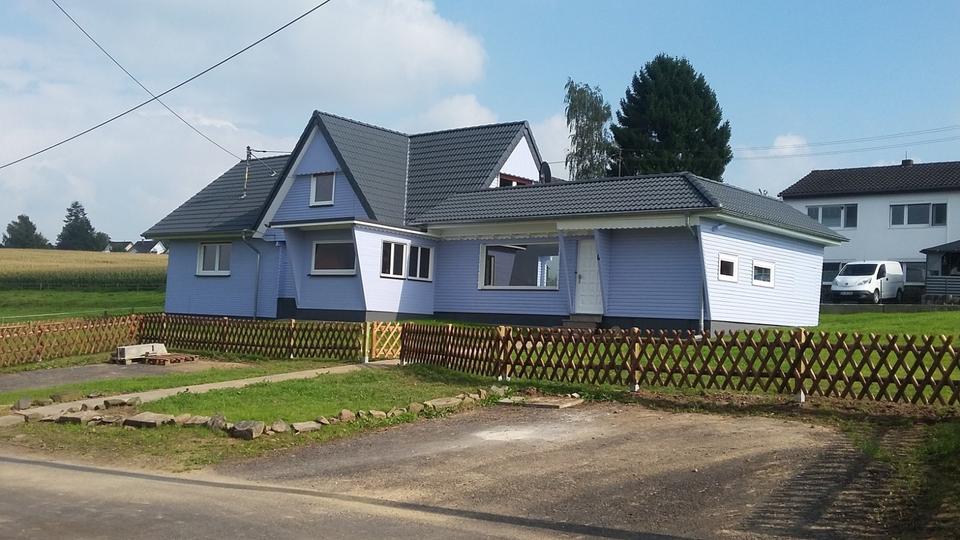 Thumbnail-Freistehendes Einfamilienhaus in ländlicher Lage zu vermieten