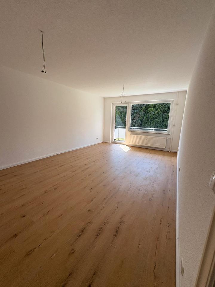 Thumbnail-Moderne und helle 2-Zimmer-Wohnung mit Balkon in Lübeck
