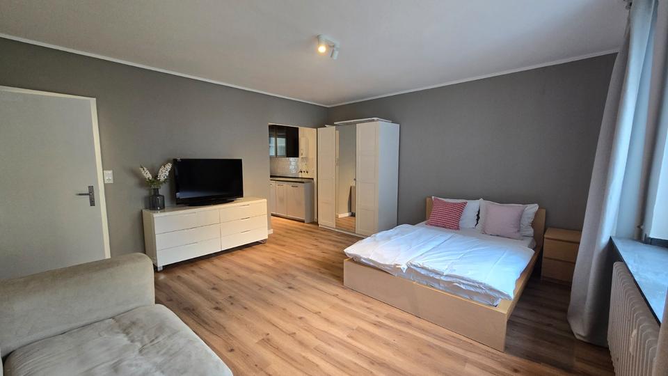 Thumbnail-Agnesviertel, Erstbezug, 1,5 Zimmer Wohnung nach Kernsanierung