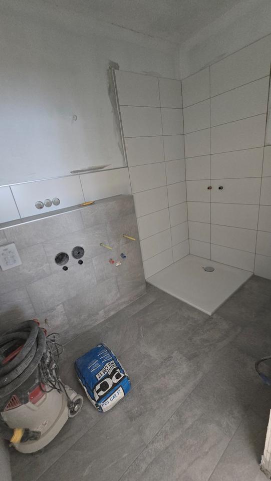 Thumbnail-NEU 3 Zimmer mit großer Dusche und Einbauküche, Glasfaser