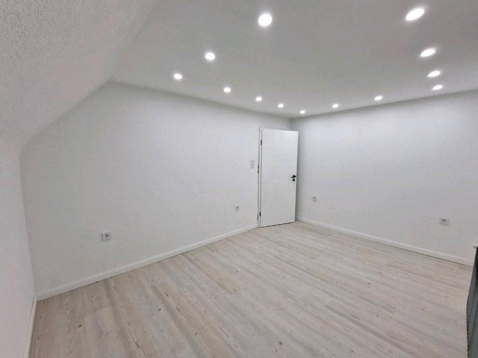 Thumbnail-WG-Zimmer in renovierter Wohnung