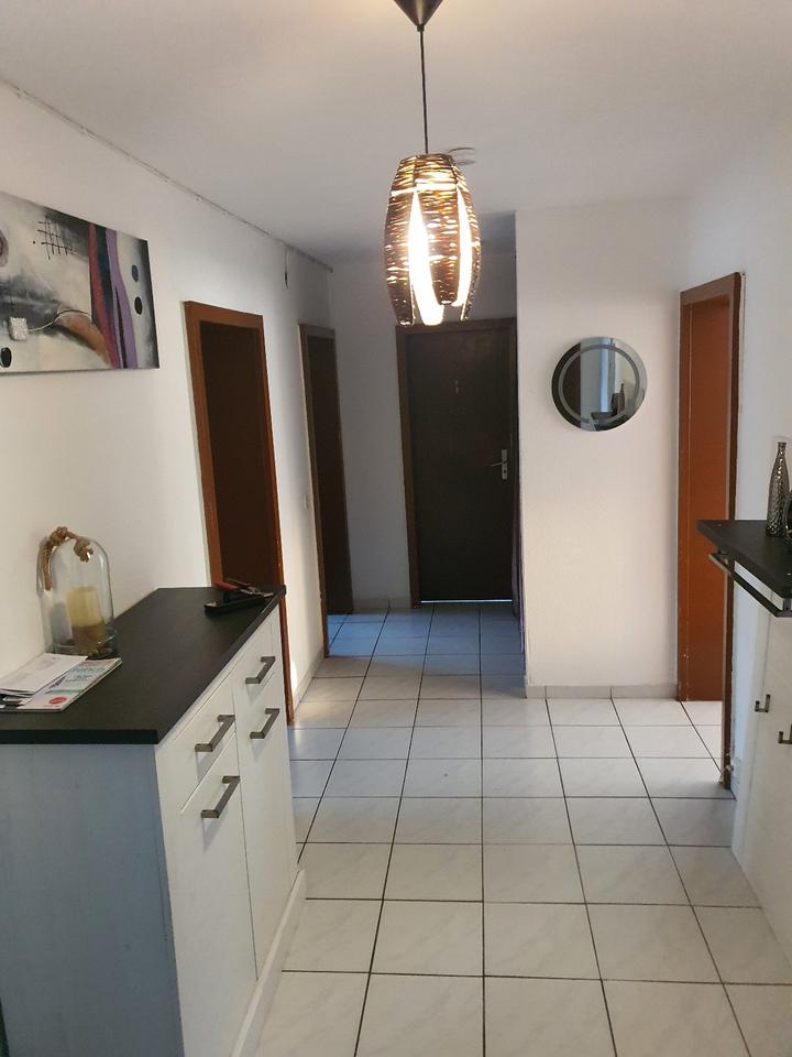 Thumbnail-3ZKDB Balkon 85qm 1.Etage WG geeignet