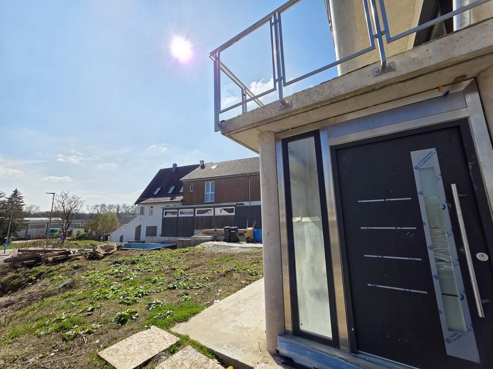 Thumbnail-3 Zimmer Wohnung mit Terasse,Gartenanteil und Stellplatz