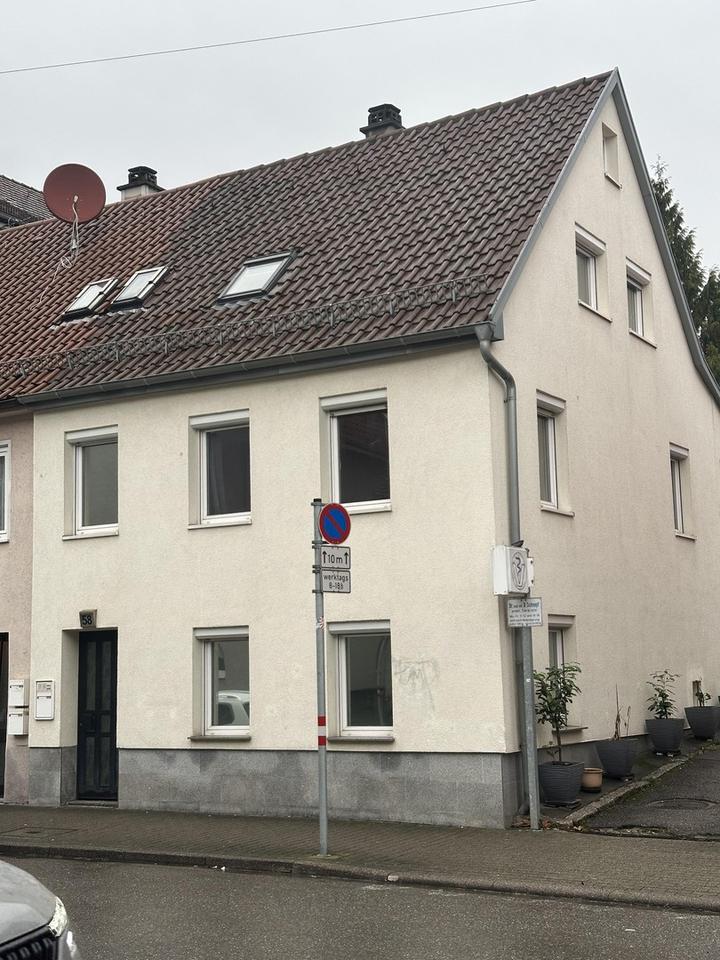 Thumbnail-Gepflegte Doppelhaushälfte in zentraler Lage – Nähe Schwabengalerie, ideal für Paare oder Expats