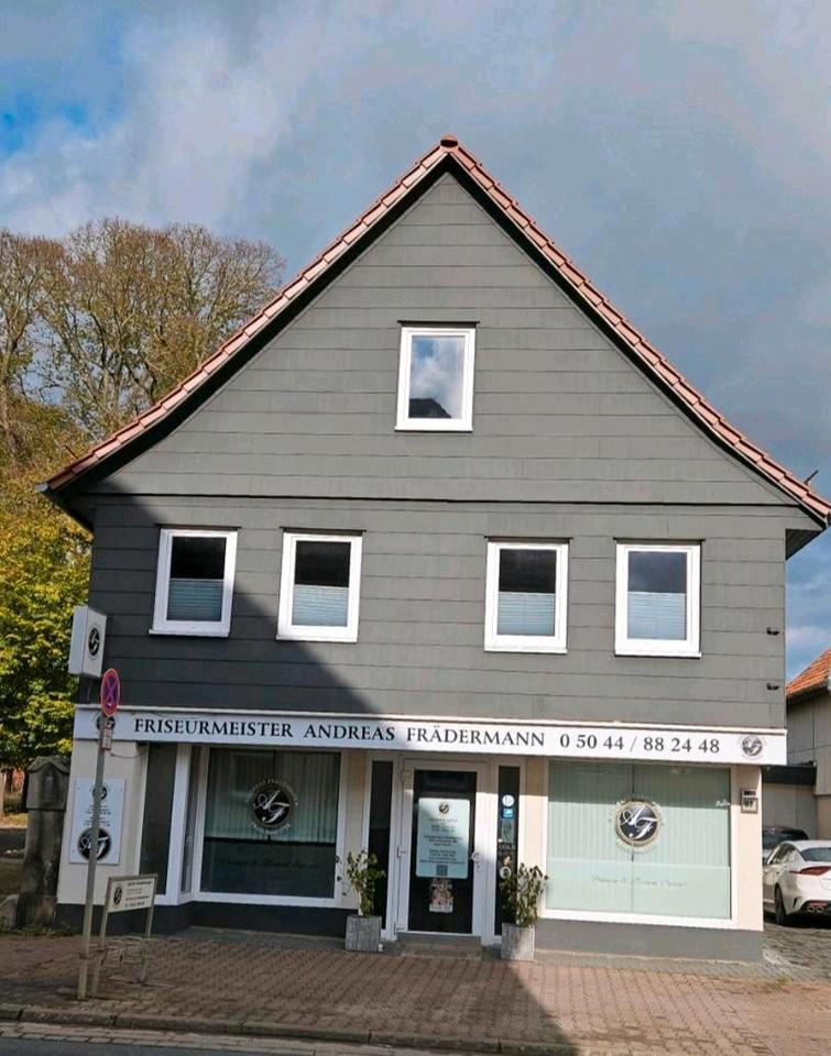 Thumbnail-Haus mit Gewerbeeinheit