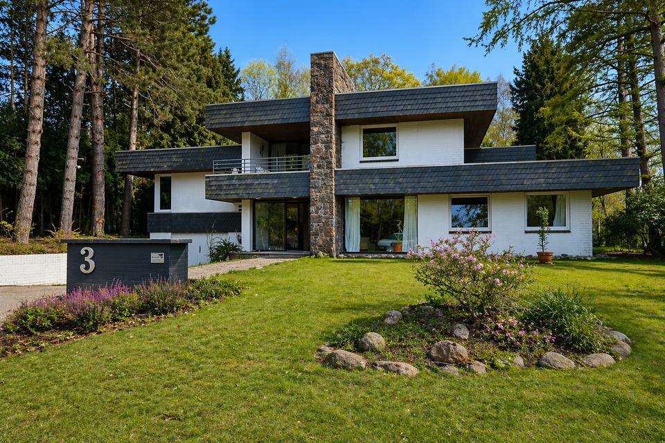 Thumbnail-exklusives, gepflegtes Einfamilienhaus auf großzügigem, parkähnli