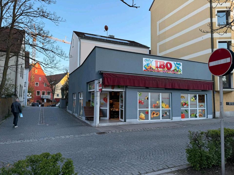 Thumbnail-Ladenfläche in 92637 Weiden mit Wohnung und Büro zu vermieten