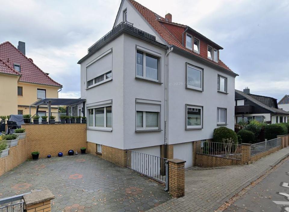 Thumbnail-Gepflegtes Mehrfamilienhaus in zentraler Lage von Langenhagen