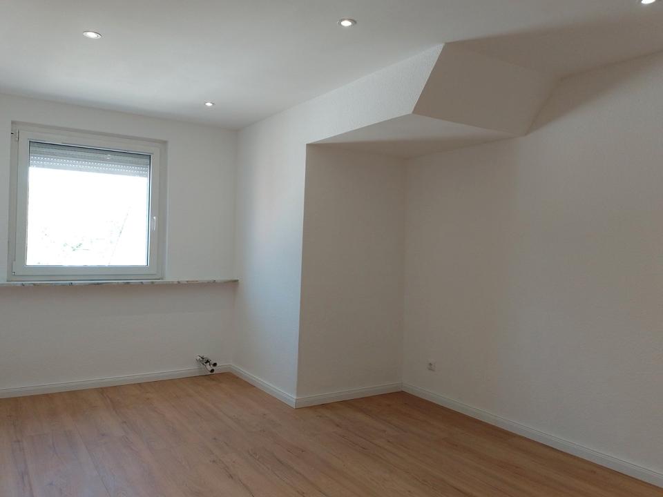 Thumbnail-Erstbezug nach Kernsanierung 3 Zimmerwohnung zu vermieten