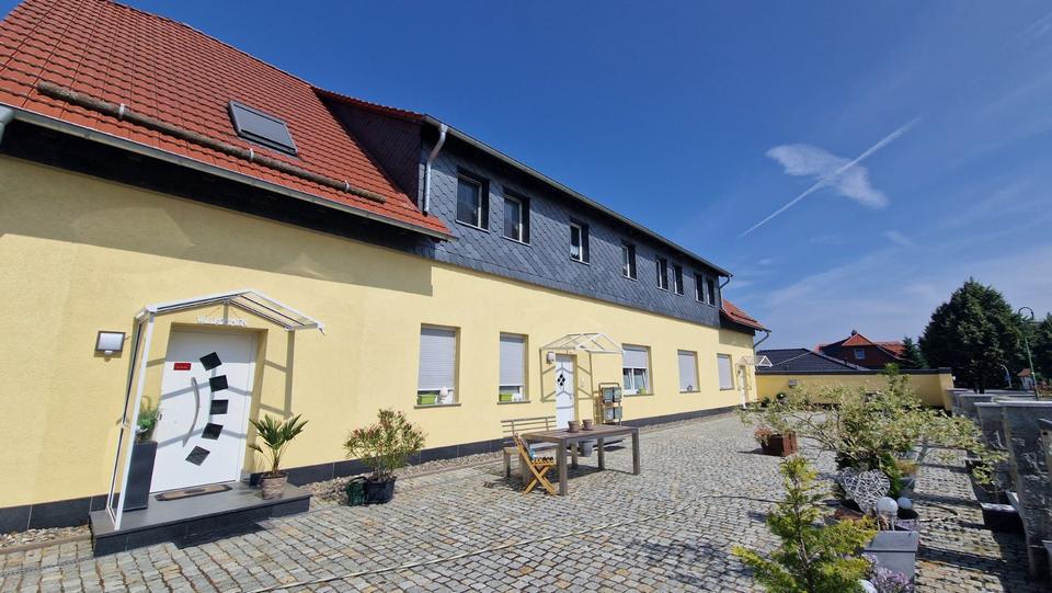 Thumbnail-2-Zimmer-Wohnung, modern, geräumig und liebevoll saniert