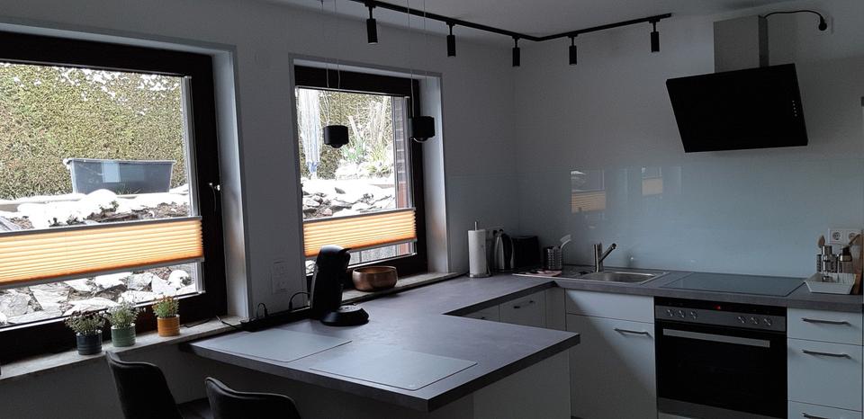 Thumbnail-Helle Souterain-Wohnung voll möbliert (BJ 2022) auch zu sofort