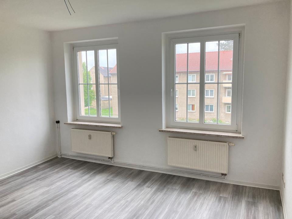 Thumbnail-Frisch renoviert - zwei Zimmer in RSL!