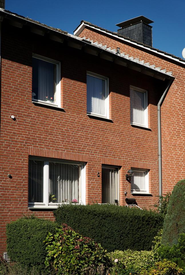 Thumbnail-Reihenmittelhaus mit Garten und Garage – gepflegt und ruhig geleg