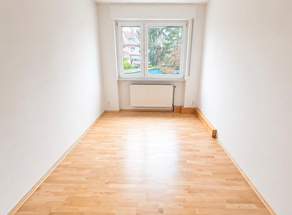 Thumbnail-Ca. 75m2 Wohnung mit 4 Zimmer in Frankfurt Fechenheim zur Miete