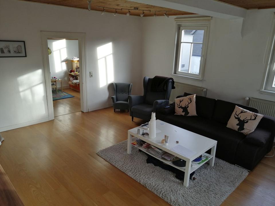 Thumbnail-Liebenswerte Wohnung mit Eiche Landhausdiele in Wettenberg Krofdorf