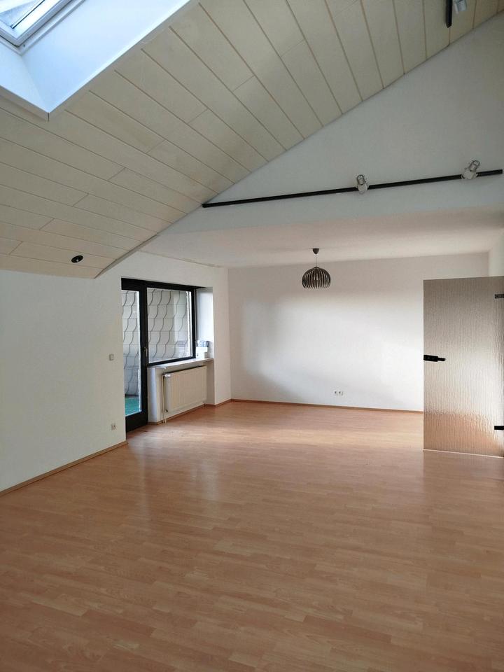 Thumbnail-3 ZKB Wohnung, EG,Balkon, Wanne, Keller in Ormesheim zu vermieten