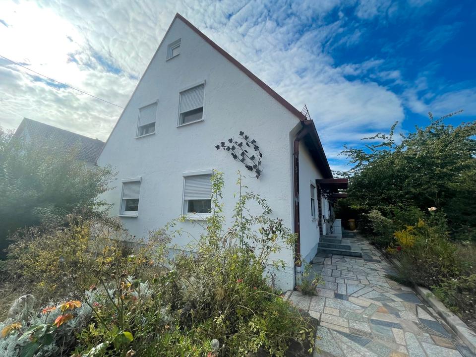 Thumbnail-Mehrfamilienhaus in attraktiver Wohnlage von Unterschleißheim