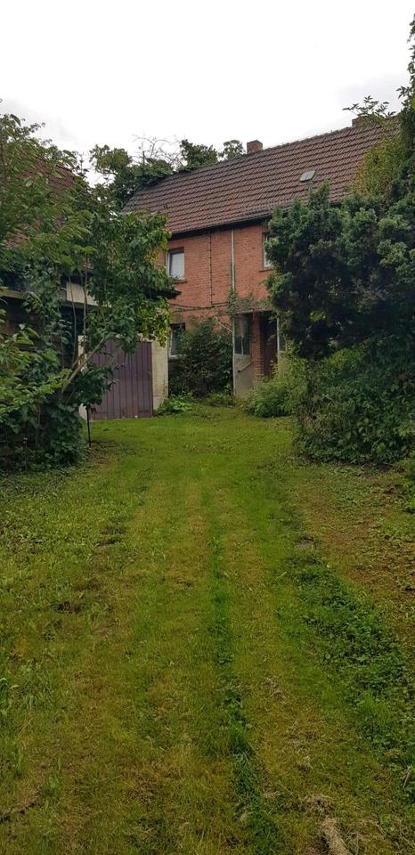 Thumbnail-Freistehendes Einfamilienhaus mit Grundstück