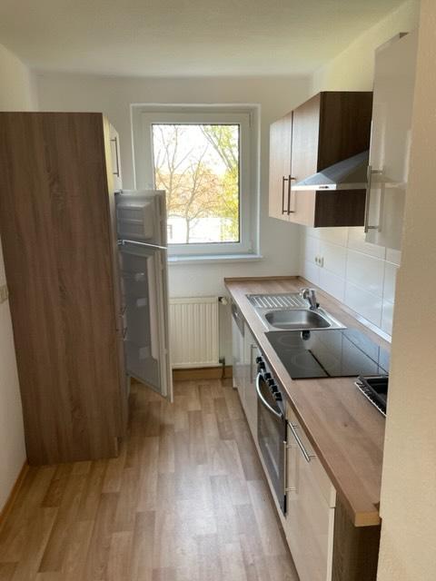 Thumbnail-3 Raumwohnung mit Einbauküche und Balkon Zeitz Völkerfreundschaft