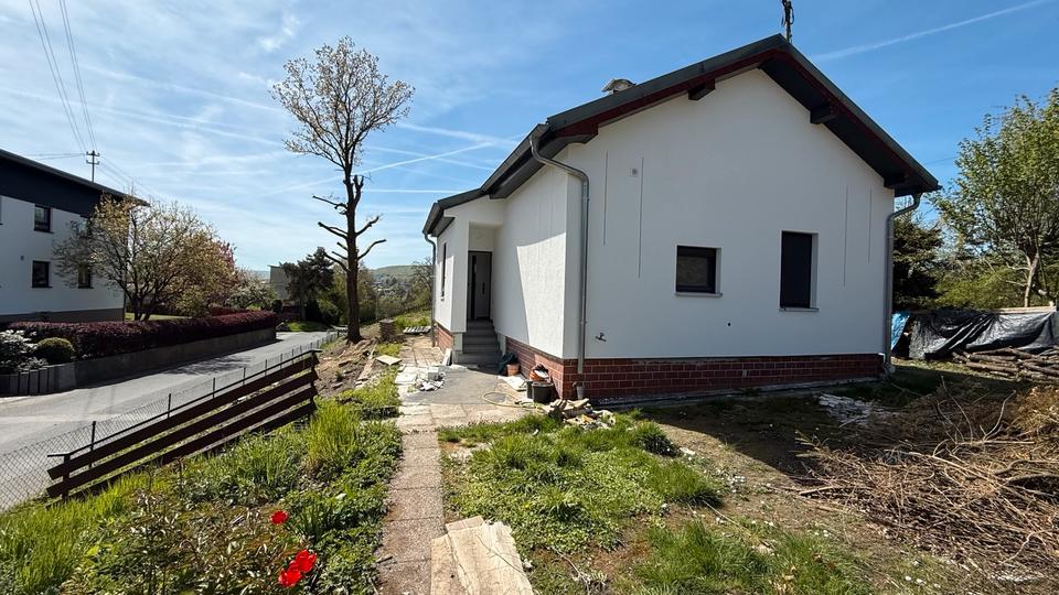 Thumbnail-Kernsaniertes Einfamilienhaus (Erstbezug) mit Südgarten etc.