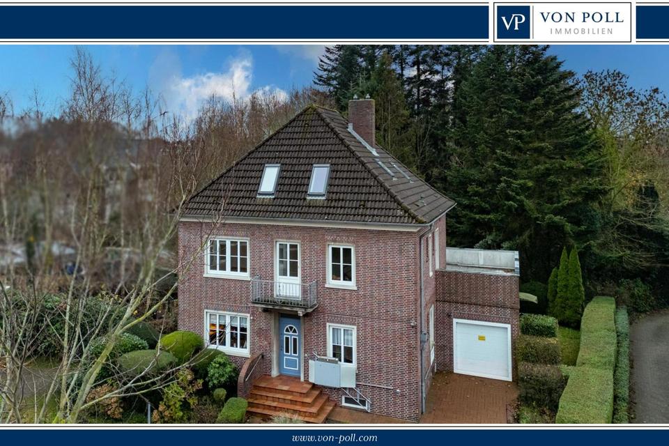 Thumbnail-Altbaucharme im lichtdurchfluteten Obergeschoss – Mietwohnung, zentrale Lage Norden