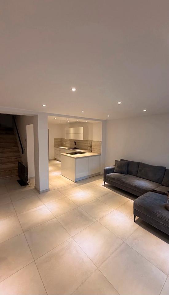 Thumbnail-Vollständig saniertes Reihenhaus- modern,hell& familienfreundlich