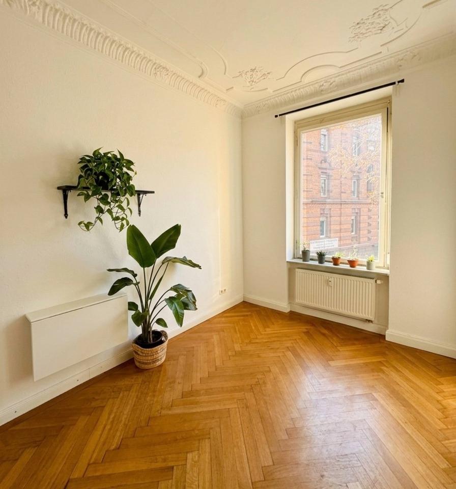 Thumbnail-Stuttgart-Süd: Großzügiger 112m² Altbau (5 Zi.) - provisionsfrei