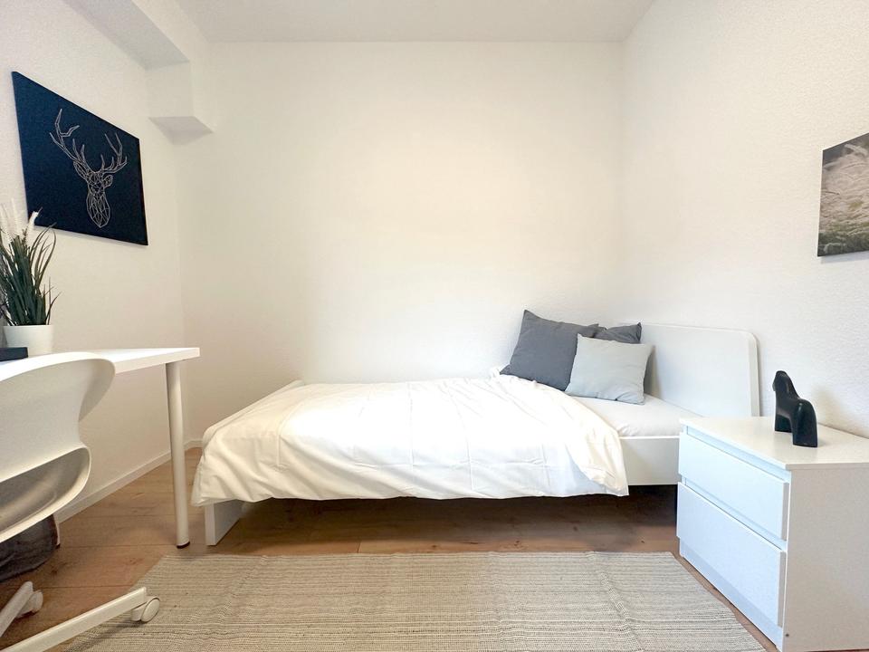 Thumbnail-Helles Zimmer frei in unserer 4er WG in Frankfurt am Main