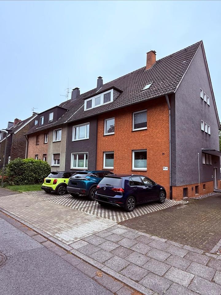 Thumbnail-5 12 Zimmer Erdgeschoss Wohnung mit Garten, Balkon und Garage