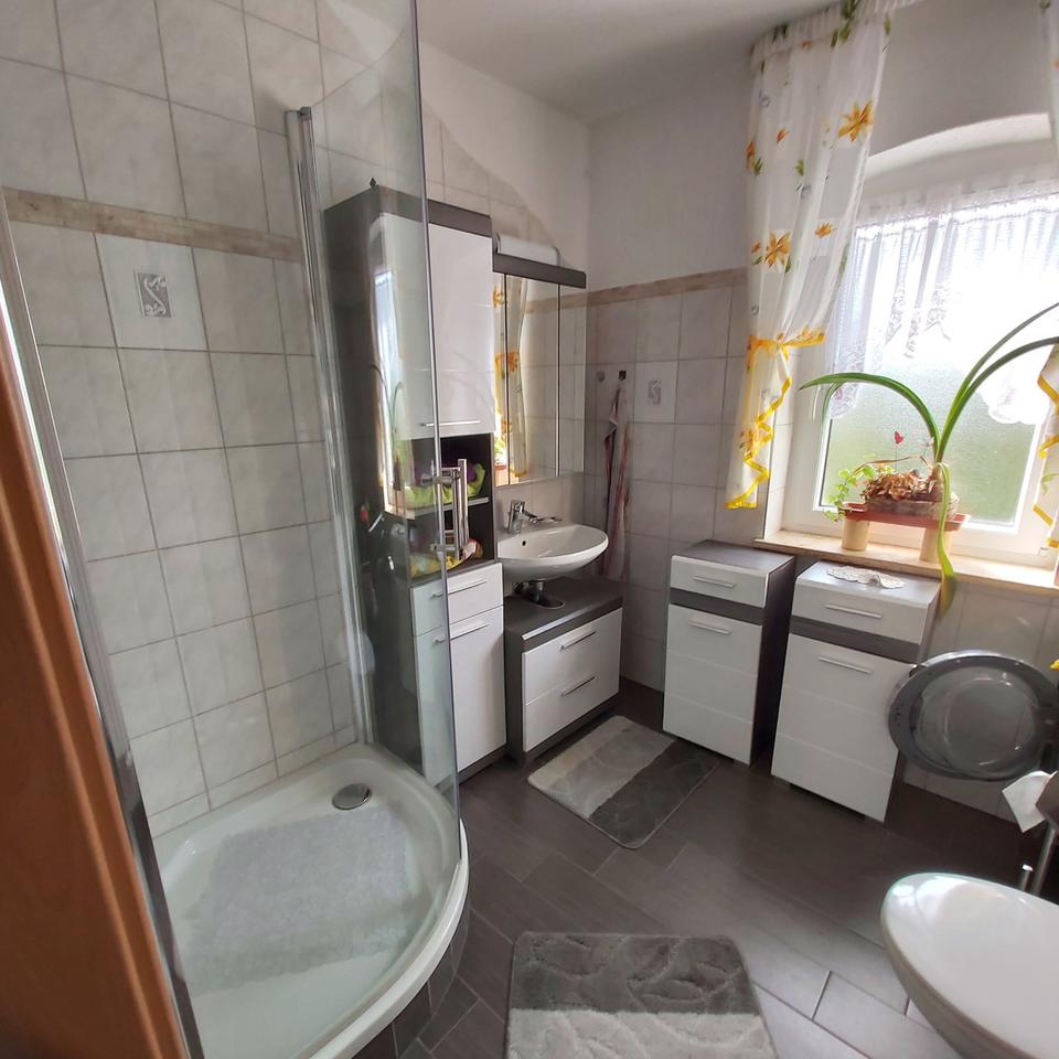 Thumbnail-Vermieten unsere voll ausgestattete Erdgeschoßwohnung