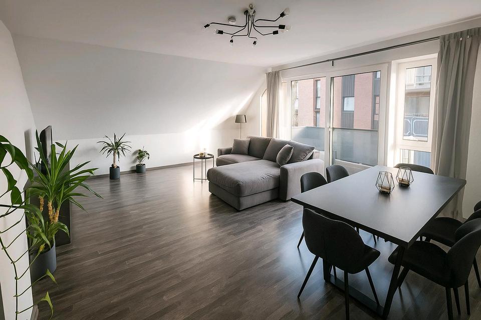 Thumbnail-Sanierte 2-Zimmer Wohnung, Balkon, Einbauküche & TG Kleinenbroich