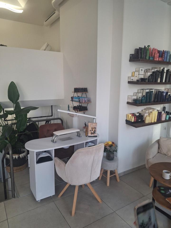 Thumbnail-Maniküre Platz zu vermieten München-Zentrum